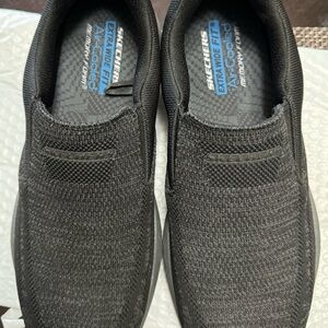 Skechers Men's Black Slip-On size 11